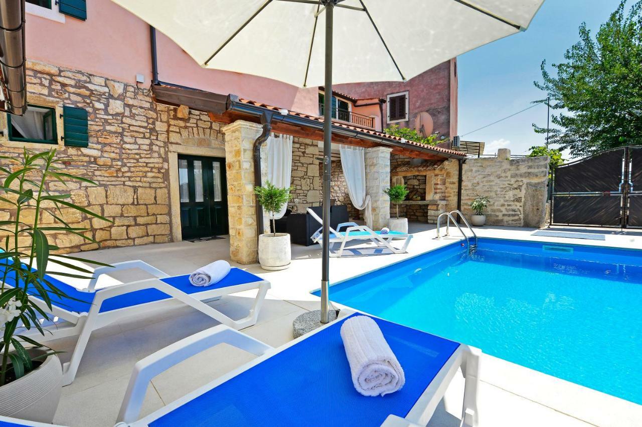 Villa Lory Sveti Lovreč Pazenatički Exterior foto