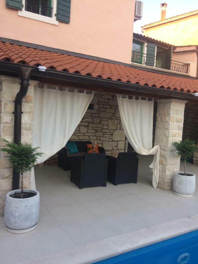 Villa Lory Sveti Lovreč Pazenatički Exterior foto